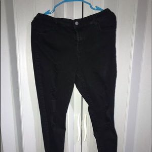 ON HOLD. Old Navy Rockstar Jeans